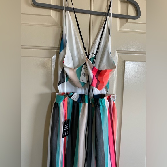 NWT Express Striped Surplice Lace-Up Back Maxi Dress in Multicolor Stripe - Picture 14 of 14